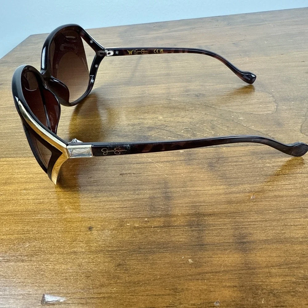 Jessica Simpson Oversized Rectangular Black Brown Tortoise Gold Sunglasses J5686
